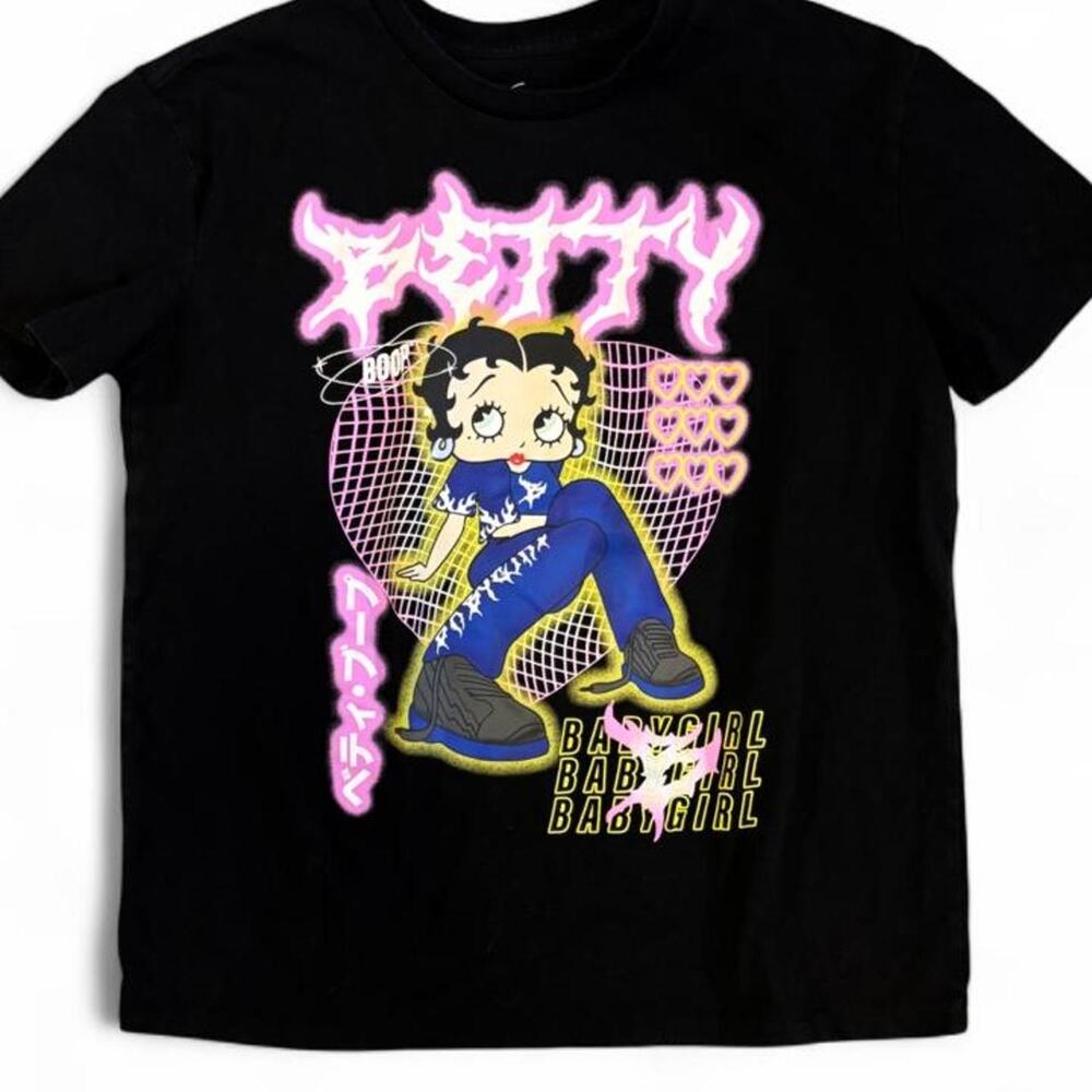 Fleischer Studios Betty Boop Graphic Tee Medium